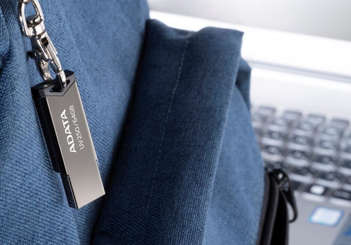 ADATA UV250 USB flash drive 32 GB USB Type-A 2.0 Silver