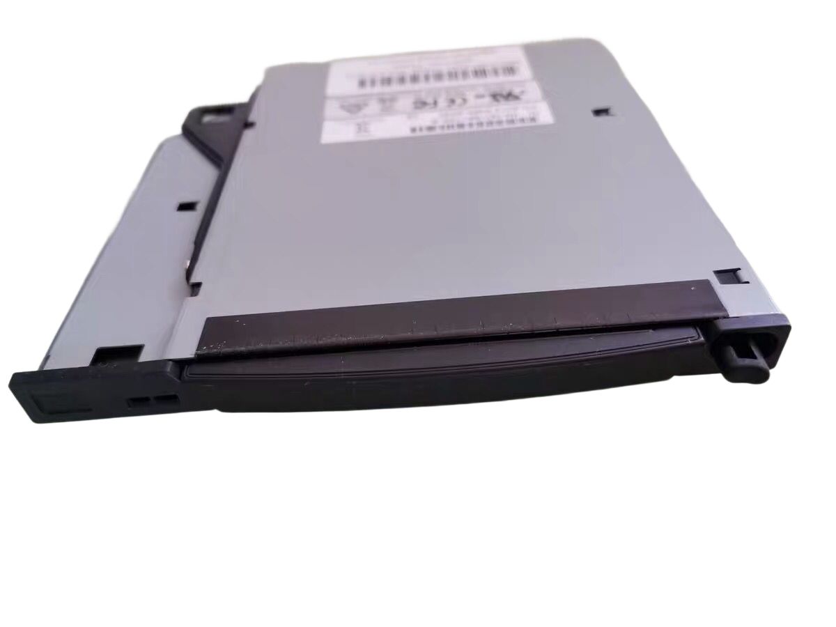 Second bay 2.5" (9mm) 