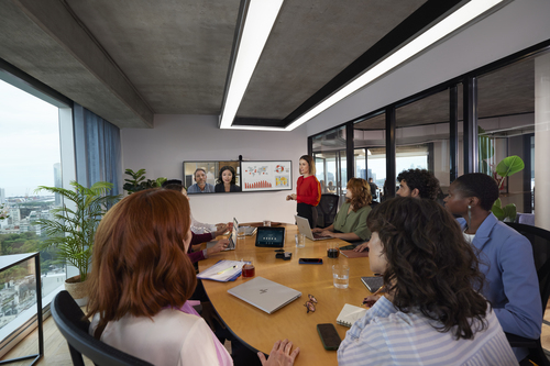 HP Poly 45W 2.5Gbps PoE++ Adapter w magnets /0.23M CAT6A Cable w Power Cord